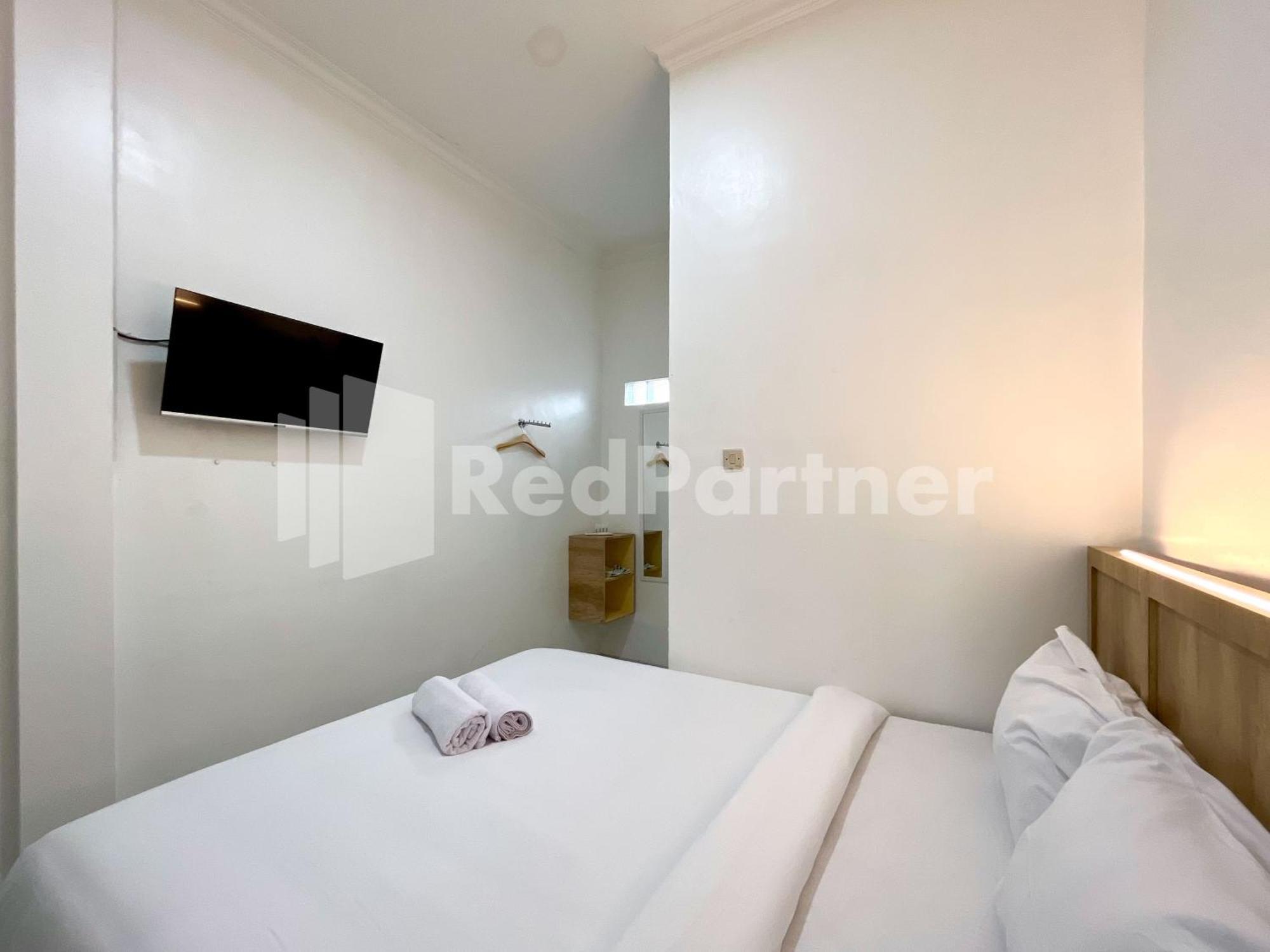 D Palma Near Lokananta Manahan Mitra Reddoorz Surakarta  Екстер'єр фото